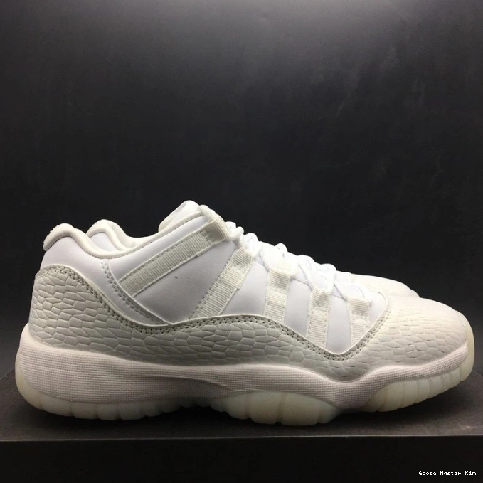 Frost 897331-100 Heiress Jordan Low 11 Air White 0728